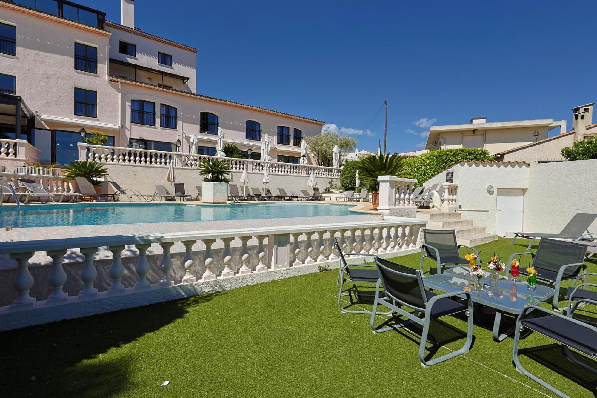 Hotel & Restaurant Perla Riviera Villeneuve-Loubet Ngoại thất bức ảnh